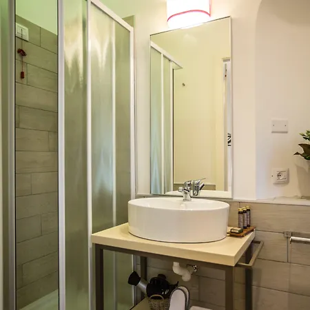 Chic & Town Luxury Piazza Di Spagna 4*