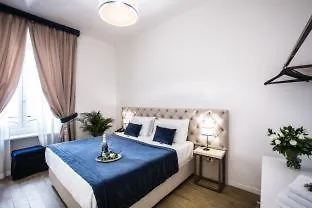 Chic & Town Luxury Piazza Di Spagna Couette-café