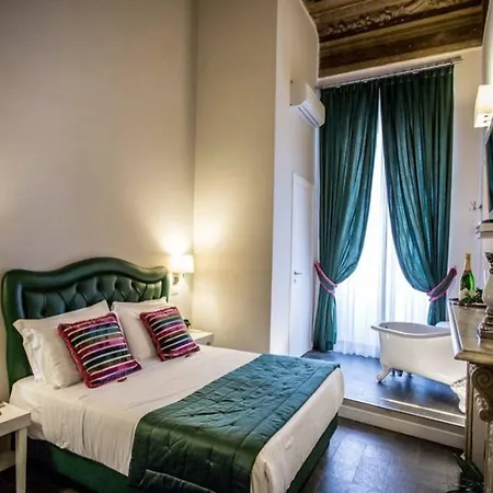 Chic & Town Luxury Piazza Di Spagna 4*
