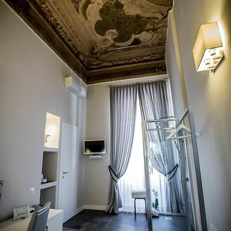 Nocleg ze śniadaniem Chic & Town Luxury Piazza Di Spagna Rzym