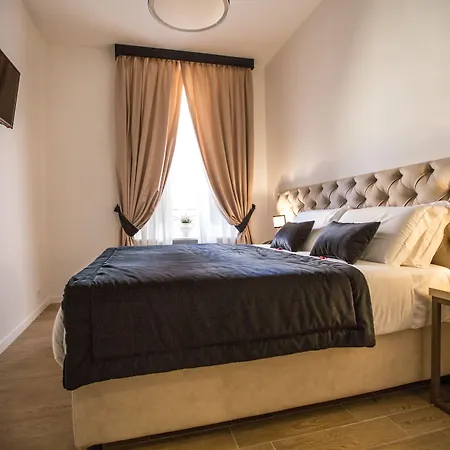 Nocleg ze śniadaniem Chic & Town Luxury Piazza Di Spagna 4*