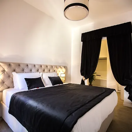 Nocleg ze śniadaniem Chic & Town Luxury Piazza Di Spagna Rzym