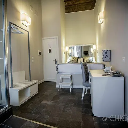 Nocleg ze śniadaniem Chic & Town Luxury Piazza Di Spagna