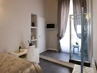 Chic & Town Luxury Piazza Di Spagna 4*